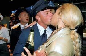 Dirty dancing is all the rage at swinger's party for pilots and stewardesses on justmyfans.pics