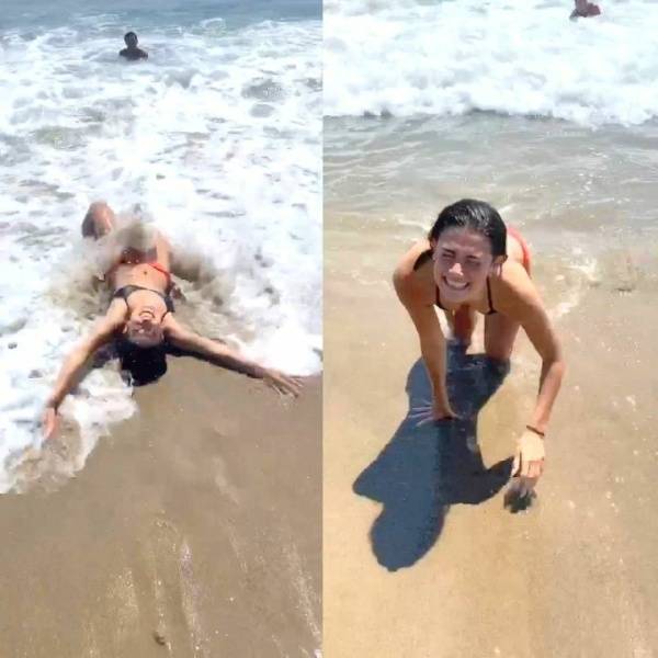 Charli D’Amelio Bikini Beach Fun Video  - Usa on justmyfans.pics