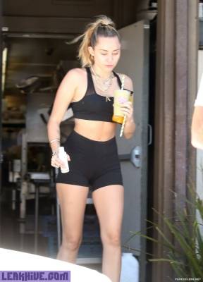 Leaked Miley Cyrus Caught In Sport Top And Tight Shorts - leakhive.com