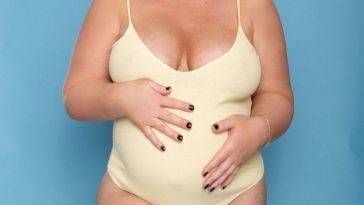Lauren Goodger Displays Her Baby Bump in Bodysuits on justmyfans.pics