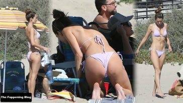 Alessandra Ambrosio Looks Amazing on the Beach in Santa Monica - fapfappy.com