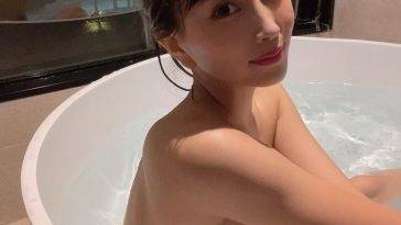 Tomomi Morisaki Poses Naked on justmyfans.pics