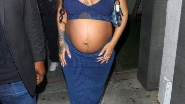 Rihanna Shows Off Her Massive Bulging Belly Leaving After Dinner at Nobu on justmyfans.pics