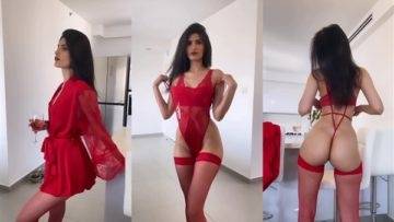 Yael Cohen Aris Onlyfans Topless Tease Video Leaked on justmyfans.pics