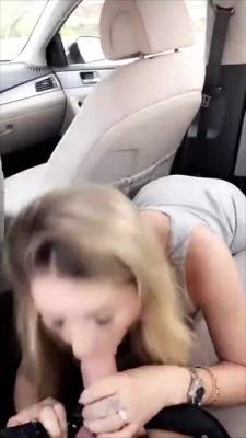 Austin Reign public in car snapchat premium xxx porn videos - manythots.com