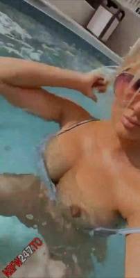 Sydney Fuller swimming pool boobs flashing snapchat premium porn videos - manythots.com