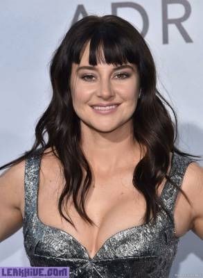  Shailene Woodley Paparazzi Sexy Cleavage Photos on justmyfans.pics
