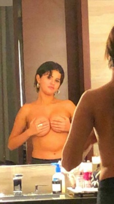 Selena Gomez Topless Dressing Room Video Leaked - Usa on justmyfans.pics