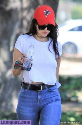 Leaked Eiza Gonzalez Caught In T-shirt Without Bra on justmyfans.pics