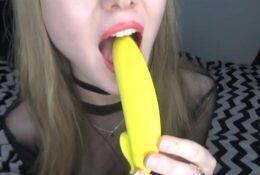 Peas And Pies Banana Sucking Sensual ASMR Video on justmyfans.pics