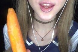 Peas and Pies School Girl Uniform ❤ Carrot Sucking on justmyfans.pics