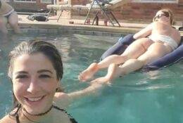 Twitch Steamer Pinksparklez Micro Bikini Flashing Ass Swimming Pool Video on justmyfans.pics