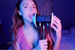 HeatheredEffect ASMR Ear Eating Video on justmyfans.pics