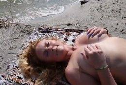 Livstixs Nude Beach Video Leaked on justmyfans.pics