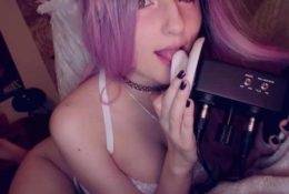 AftynRose ASMR Sweet Angel Licking Video! on justmyfans.pics