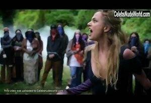 Nora Arnezeder in Mozart in the Jungle (series) (2014) Sex Scene on justmyfans.pics