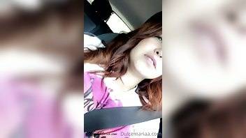 Dulcemariaa - Playing In The Car on justmyfans.pics