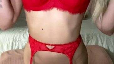 Therealbrittfit Nude Strip Tease Onlyfans Video on justmyfans.pics