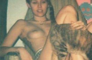 Miley Cyrus Topless Again In V Magazine on justmyfans.pics