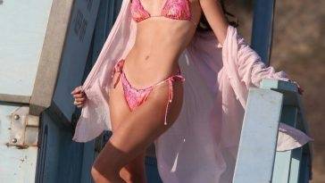 Manuela Perez Poses in a Sexy Pink Bikini on the Beach on justmyfans.pics