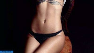Rihanna Nude Nip Slip Magazine Photoshoot Set Leaked - topleaks.net