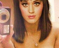 New Katy Perry Topless Selfie Leaked - fapfappy.com