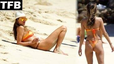 Alessandra Ambrosio Flaunts Her Sexy Bikini Body on the Beach in St Barths - fapfappy.com