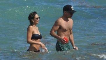 Jessica Alba Soaks Up the Sun in Miami with Her Husband Cash Warren on justmyfans.pics