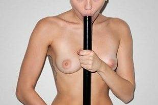 Miley Cyrus Fully Nude Outtake Photo Leaked on justmyfans.pics
