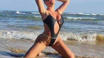 Aisleyne Horgan-Wallace Shows Off Her Curvy Body on the Beach in Portugal - Portugal on justmyfans.pics