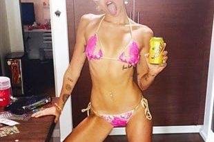 Miley Cyrus Ready For Summer In A Tiny Bikini on justmyfans.pics