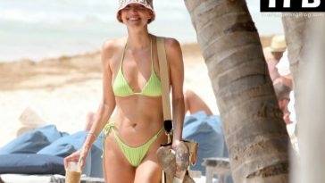 Leonie Hanne Enjoys a Day at the Beach in Mexico - Mexico on justmyfans.pics