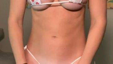 Vicky Stark Micro Bikini Try On Video on justmyfans.pics