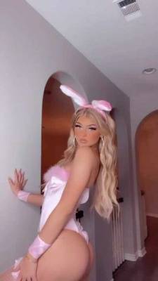Nude Tiktok  Cumming so hard for Demi Lovato in the best Halloween costume ever on justmyfans.pics