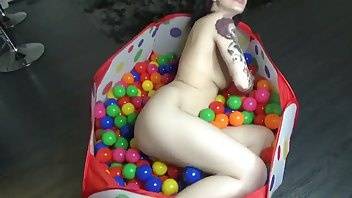 Noelle Easton Noelle Loves Balls ManyVids Free Porn Videos on justmyfans.pics