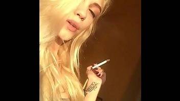 Alex Grey smokes premium free cam snapchat & manyvids porn videos on justmyfans.pics