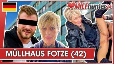 MILF Hunter lets skinny Vicky Hundt suck his dick before the fucking! milfhunter24 on justmyfans.pics
