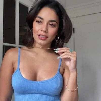 Vanessa Hudgens? my first celebrity wank. Not many women have the gift of this much sex appeal on justmyfans.pics