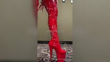 Alexamoorre red hot thigh high boots on justmyfans.pics