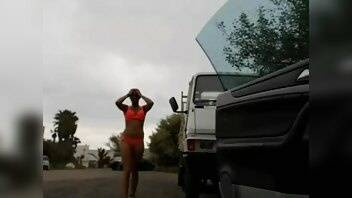 Vicalouqua 2017 03 01 french shaved hair brunette girl naked on public parking premium porn video - France on justmyfans.pics