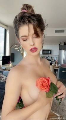 Amanda Cerny Nude Valentines Onlyfans Set Leaked on justmyfans.pics