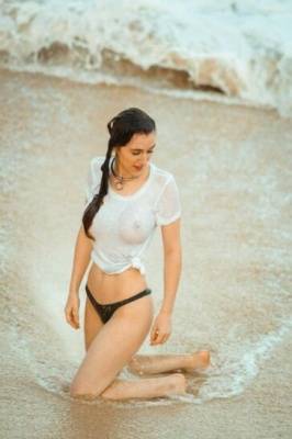 Piper Blush Wet T-shirt on justmyfans.pics