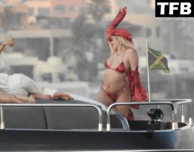 Tana Mongeau Celebrates Her Birthday on a Yacht in Mexico - Mexico on justmyfans.pics