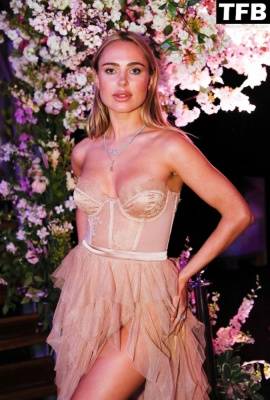 Kimberley Garner Looks Sexy While Attending the Boodles Boxing Ball at Old Billingsgate in London - fapfappy.com - city London