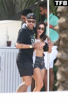 Bruna Marquezine & Neymar Jr. Have a Moment at the Fontaneabluea Resort in Miami Beach on justmyfans.pics