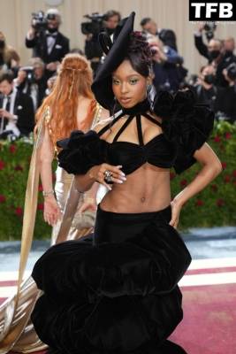 Normani Flaunts Her Sexy Tits & Abs at The 2022 Met Gala in NYC on justmyfans.pics