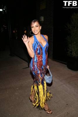 Anitta Flaunts Her Sexy Tits & Feet as She Arrives at The Met Gala Boom Boom Room Afterparty on justmyfans.pics