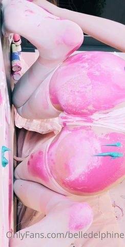 Belle Delphine Porn - 23 June 2020 - Butt Painting 1 on justmyfans.pics