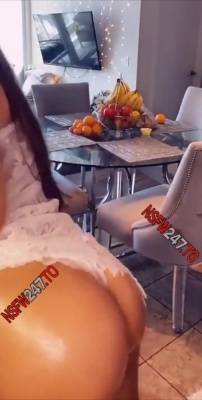 Juli Annee cooking show snapchat premium xxx porn videos - manythots.com