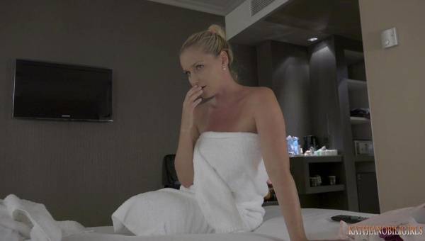 Kathia Nobili - Dirty lessons with your sister in hotel on justmyfans.pics